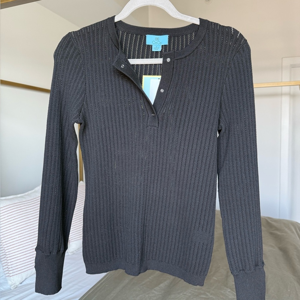 CECE Long Sleeve Knit Top w/ Snap Button Womens M NWT Black Minimalist Capsule